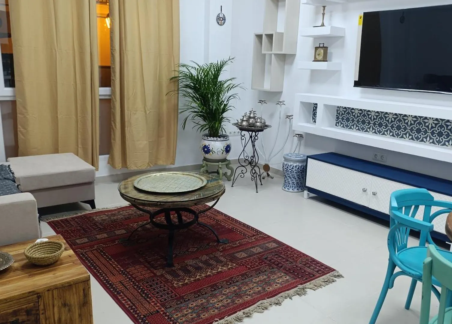 Apartamentos El Circulo Magico location